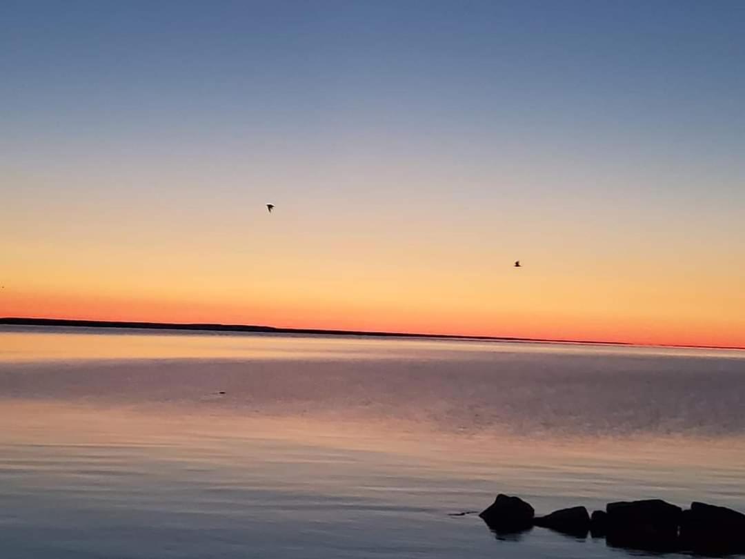 Bayview Lakefront Inn Saint Ignace Kültér fotó