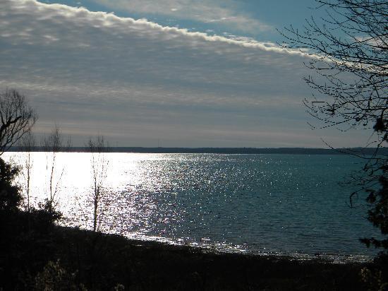 Bayview Lakefront Inn Saint Ignace Kültér fotó